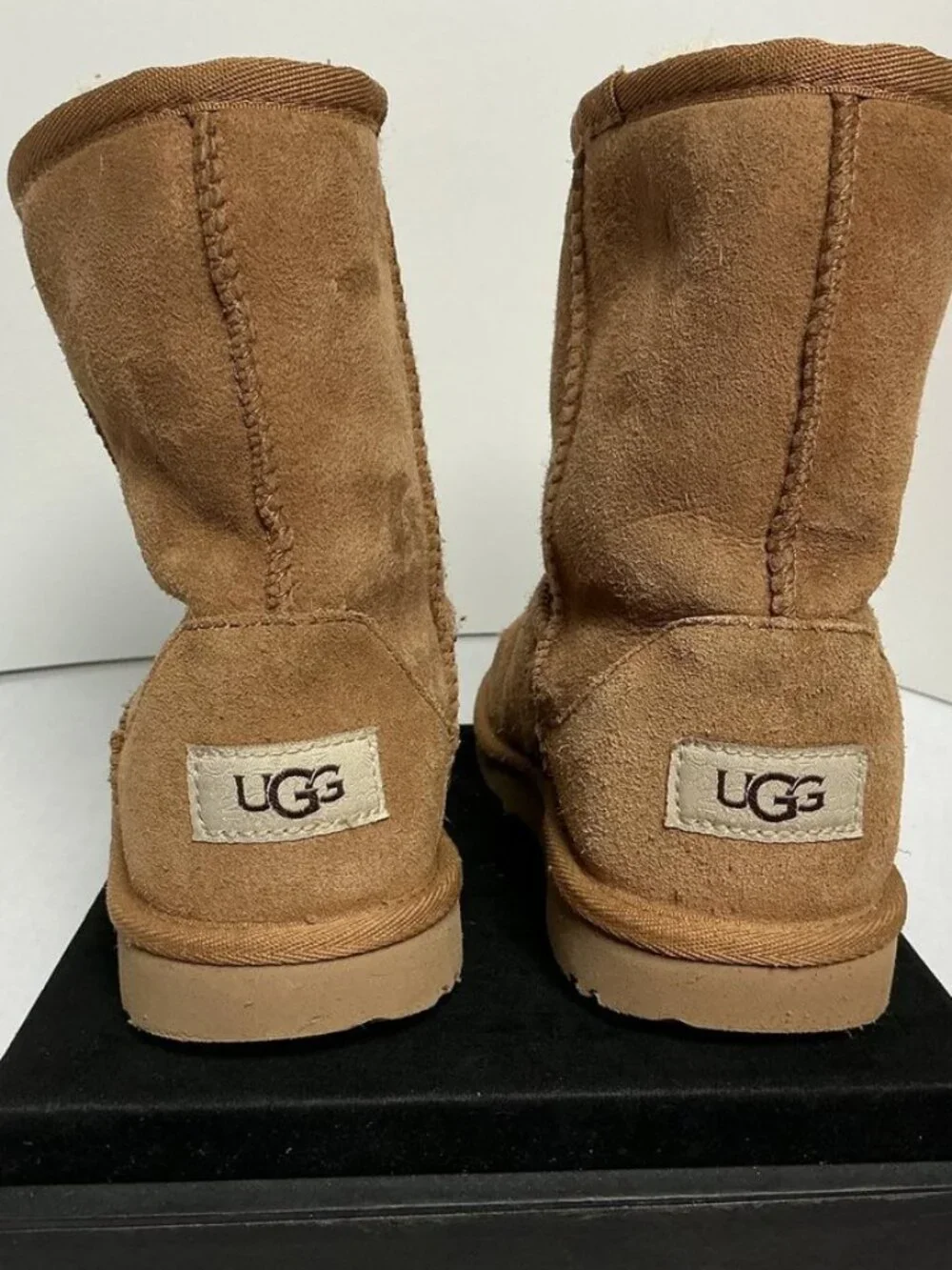 UGG classic short